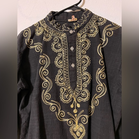 Vintage Hippie Black & Gold embroidered tunic - Picture 6 of 8
